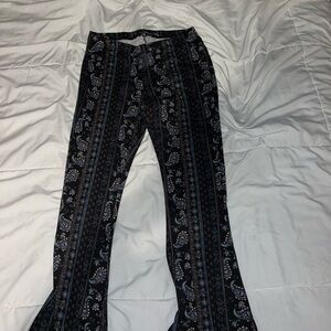 Fashion Nova Flare tights